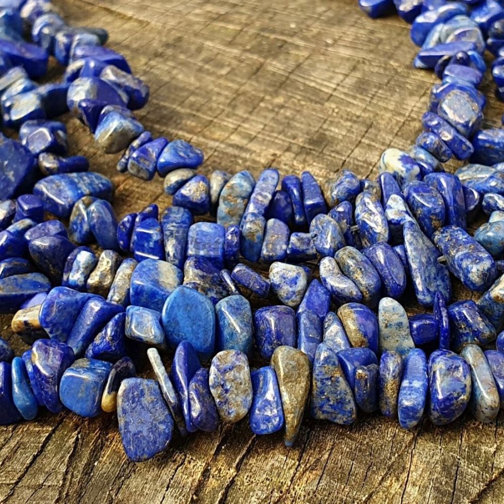 Lapis lazuli korálky zlomky šnúra