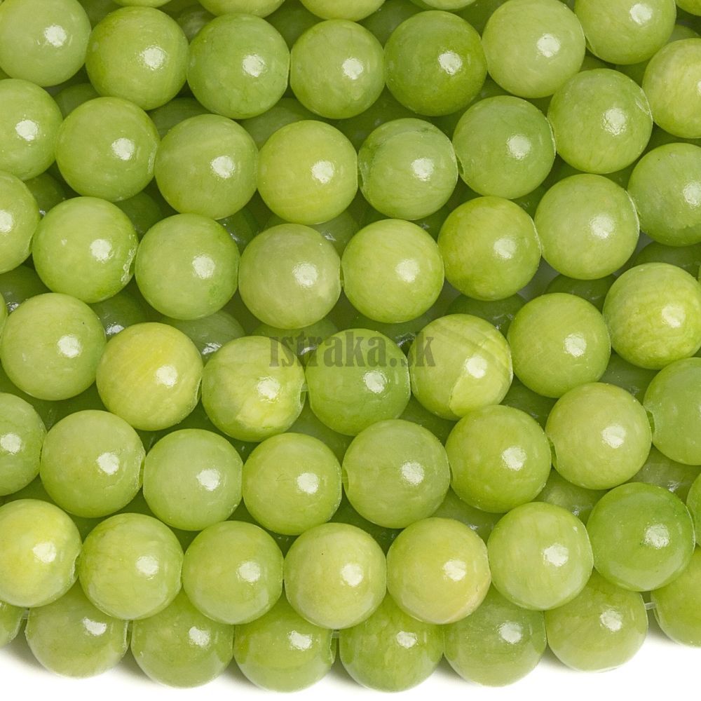 Jadeit korálky 8mm hráškovozelené šnúra Jadeit korálky 8mm hráškovozelené šnúra
