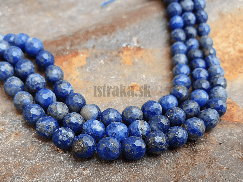 Lapis lazuli korálky 6mm brúsené šnúra