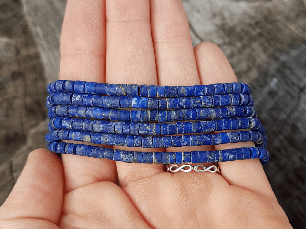 Lapis lazuli korálky 4x2mm valèeky sekané matné polšnúra