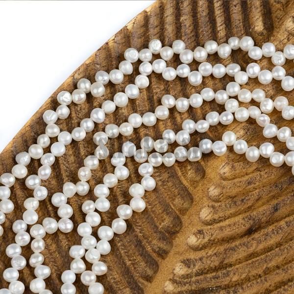 Perly riene korlky 4-5mm nepravideln slza nra