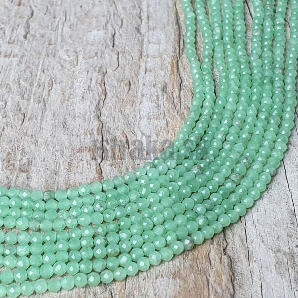 koralky-z-mineralu-angelit-zeleny-2,5mm-brusene-fazetovane-leskle-svetlozelene-minigoral