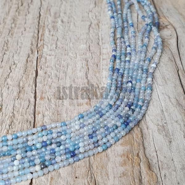 koralky-z-mineralu-opal-modry-2,5mm-brusene-fazetovane-leskle-modre-belase-biele-goralky--