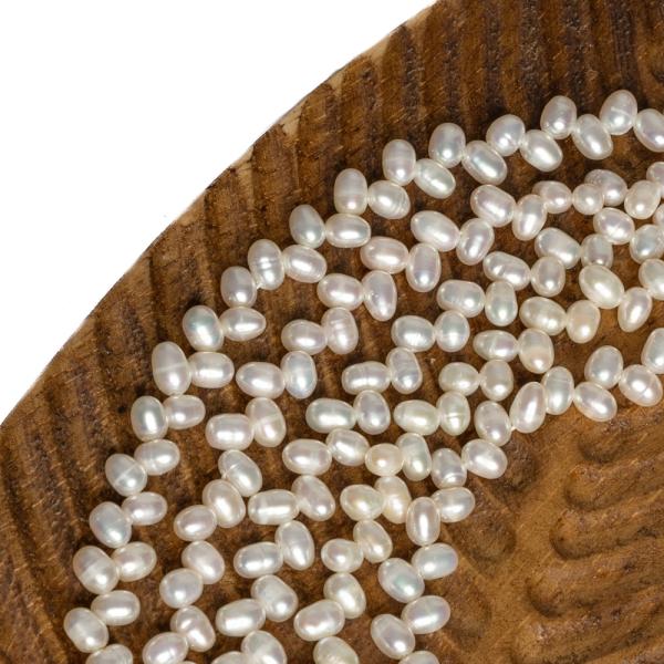 Perly rie�ne kor�lky 5-5.5mm nepravideln� slza �n�ra