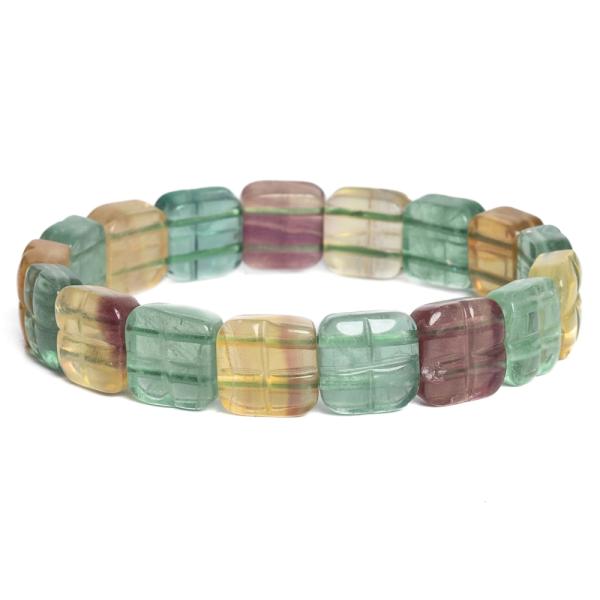 N�ramok ploch� fluorit 12x12mm s mali�kou chybi�kou kr�sy.