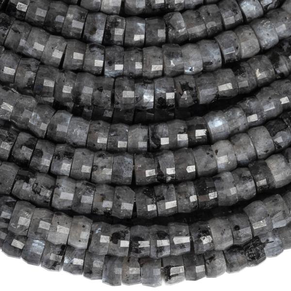 Larvikit kor�lky 4x2,5mm heishi br�sen� pol�n�ra
