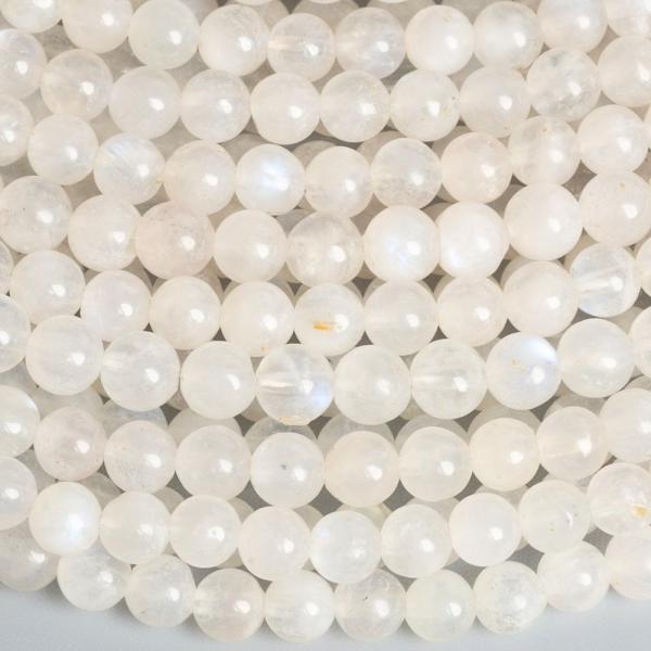 Mesa�n� kame� biely kor�lky 4mm pol�n�ra