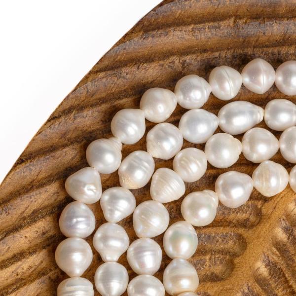 Perly rie�ne kor�lky 8 x 8,5mm baroque �n�ra