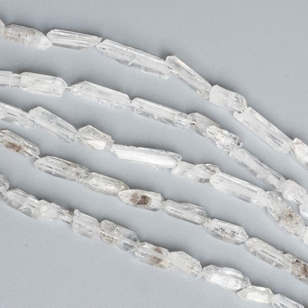 Kri�t� Herkimer 3x8mm kor�lky �n�ra