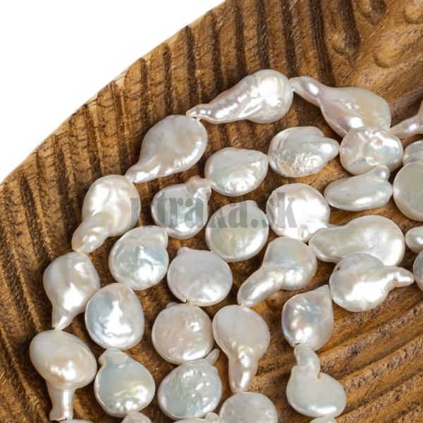 Perly rie�ne kor�lky nepravideln� slza pol�n�ra