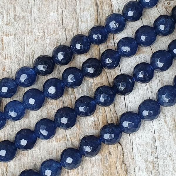Jadeit korlky 8mm tmavomodr brsen nra