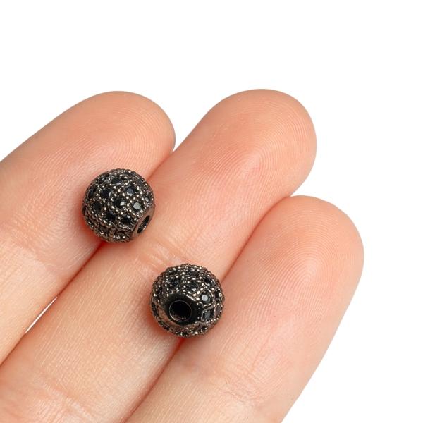 1545-koralka-8mm-cierna-s-cirnymi-zirkonmi-2