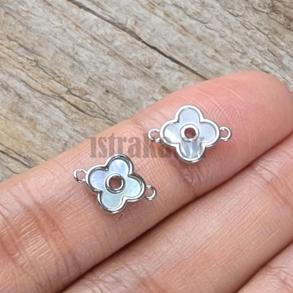 Perlet-medzikus-8mm-kvetinka-strieborny-ram-01