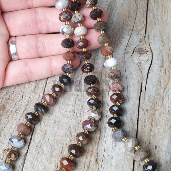 koralky-z-mineralu-skamenele-drevo-6x10mm-rondelky-brusene-farebne-leskle-sede-sive-hnede