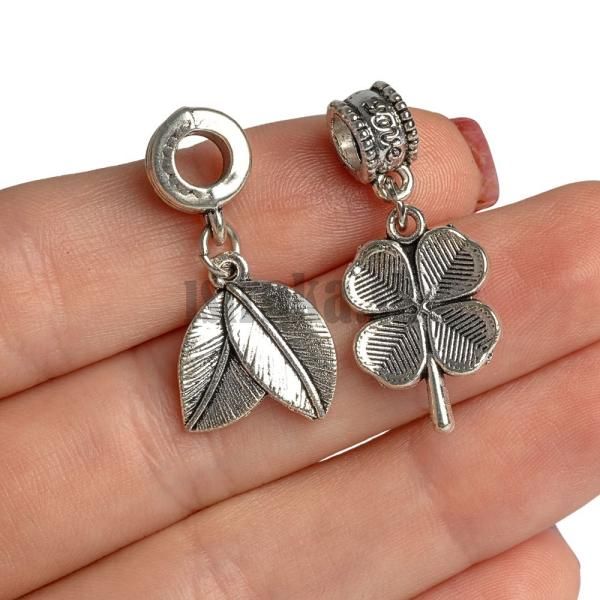 3353a-set-priveskov-so-zavesom-10ks-4