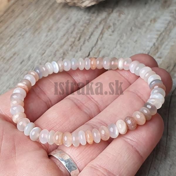 naramok-z-mineralu-slnecny-kamen-4x6mm-tucne-rondelky-elasticky-leskly-farebny-lososovy-m