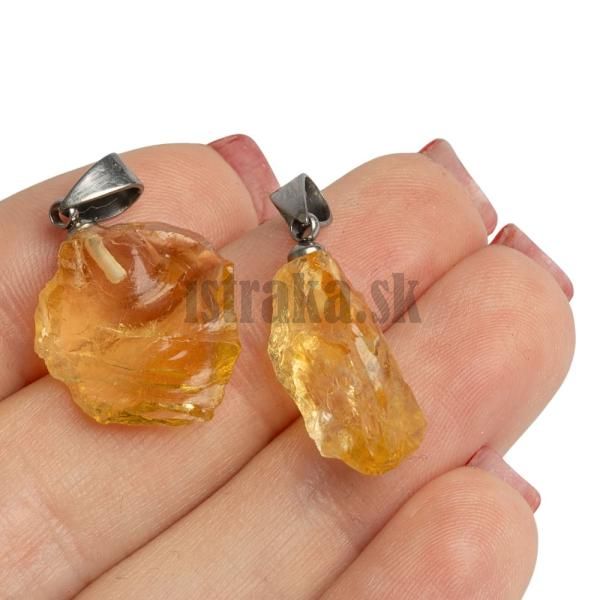 4028-Citrin-surovy-privesok-vacsi-so-starostriebornou-slupnou-z-nerezovej-ocele-2