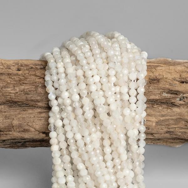 5140-mesacny-kamen-koralky-3mm-2