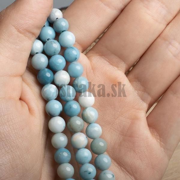 hemimorfit-tyrkysovobiely-koralky-6mm-polsnura-2