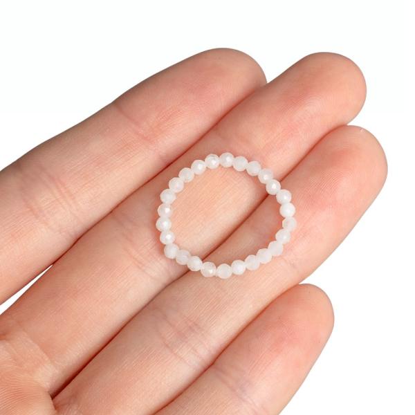 9520-prsten-z-mesacneho-kamena-bieleho-2-3mm-3