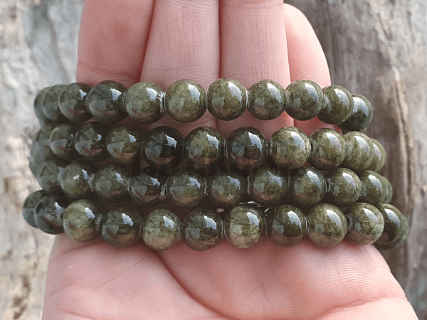 Jadeit korlky 8mm olivov nra