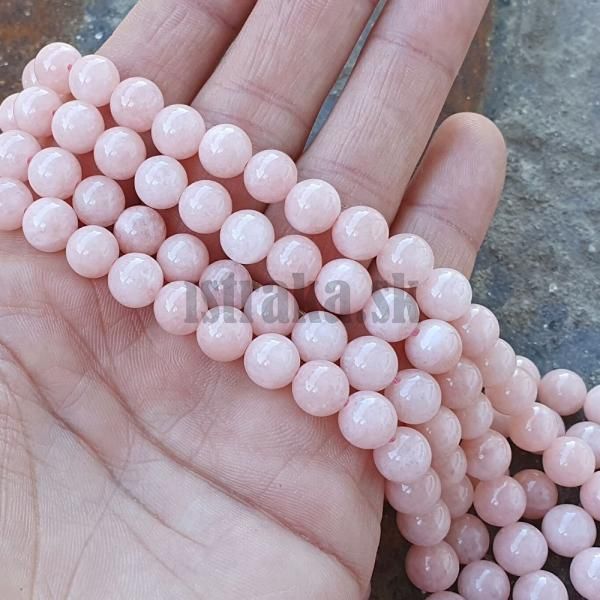 koralky-z-jadeitu-svetloruzove-marhulove-8mm-leskle-haldke-mliecne-na-naramky