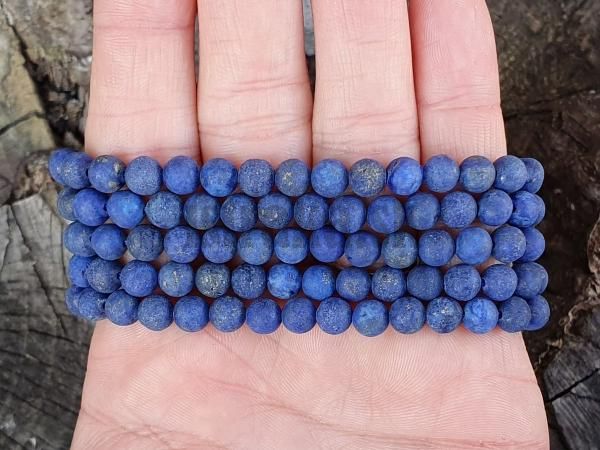 koralky-lapis-lazuli-6mm-matne-modre