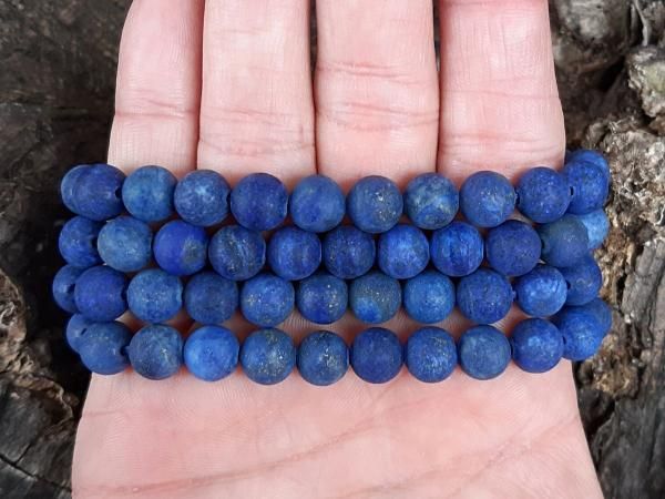 koralky-lapis-lazuli-matne-dofarbovane-8mm