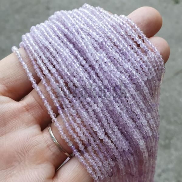 minikoralky-z-mineralu-ametyst-lavender-2mm-brusene-svetle-bledofialove-na-naramky-prsten
