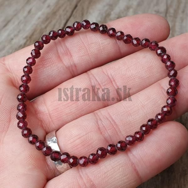 naramok-mineral-prirodny-granat-brusene-koralky-4mm-leskly-elasticky-bordovy-tmavocerveny-