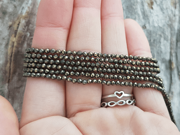Pyrit korlky 3mm brsen nra